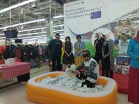 2 Pelanggan Transmart Carrefour Nonton Piala Dunia Gratis ke Rusia
