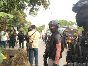 Ada 2 Terduga Teroris Ditangkap Densus di Cirebon