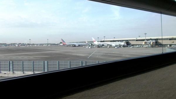 Foto: Kursi Roda Serbaguna Nan Efisien di Bandara Narita