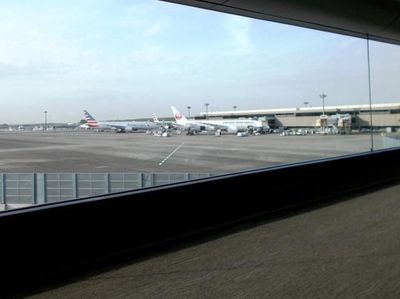 Foto: Kursi Roda Serbaguna Nan Efisien di Bandara Narita