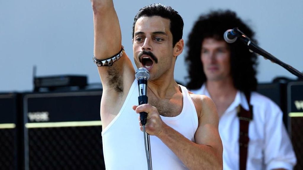 Aksi Rami Malek di Bohemian Rhapsody Aksi Rami Malek di Bohemian Rhapsody