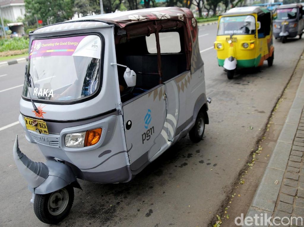 Bajaj ala Asian Games, Wara-wiri di Jalanan Ibu Kota Bajaj ala Asian Games, Wara-wiri di Jalanan Ibu Kota