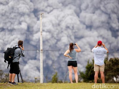 Letusan Gunung Kilauea di Hawai Jadi Tontonan