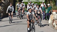 Liverpool akan berada di Marbella selama beberapa hari. Mereka akan kembali ke Inggris untuk persiapan akhir baru kemudian terbang ke Kiev. (LiverpoolFC.com)