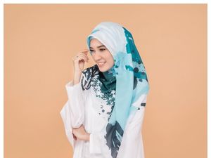 Inspirasi Baju Syari untuk Ramadan dari Zaskia Sungkar hingga Sarah Vi