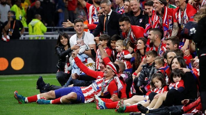 Perayaan Atletico Madrid usai menjuarai Liga Europa (Foto: Christian Hartmann/Reuters) Perayaan Atletico Madrid usai menjuarai Liga Europa (Foto: Christian Hartmann/Reuters)