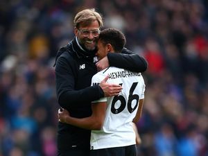 Beri Bocoran ke Alexander-Arnold, Klopp Sudah Diizinkan Southgate