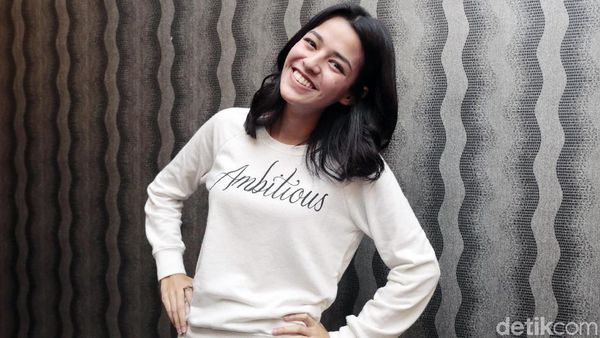 Cerita Susan Sameh Soal Keluarga Beda Agama dan Fero Walandaow