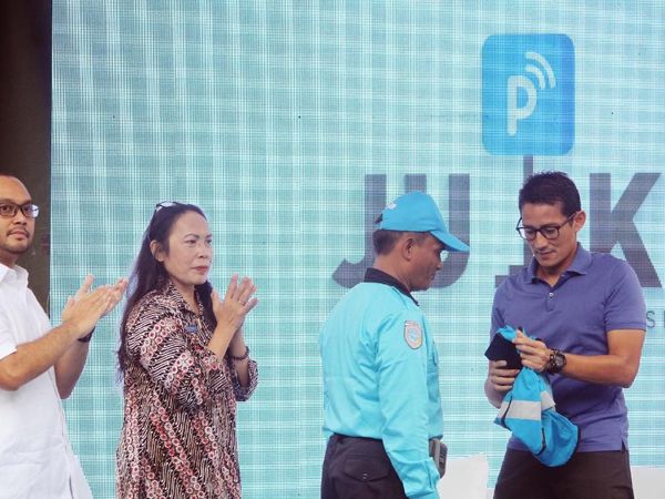 Aplikasi Parkir Online Segera Diterapkan di Jakarta