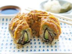 Wow! Ini Dia Donat Sushi Jumbo dengan Berat 7.2 Kg!