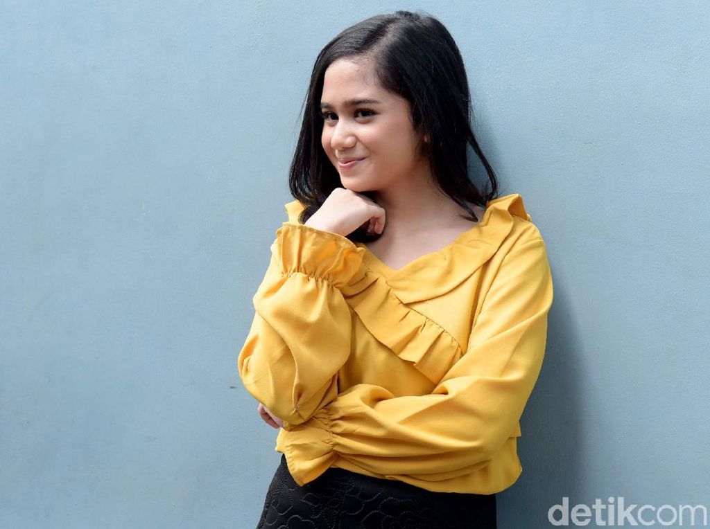 Tissa Biani, Main di Film KKN Desa Penari Lalu Ingin Berhijab Tissa Biani, Main di Film KKN Desa Penari Lalu Ingin Berhijab