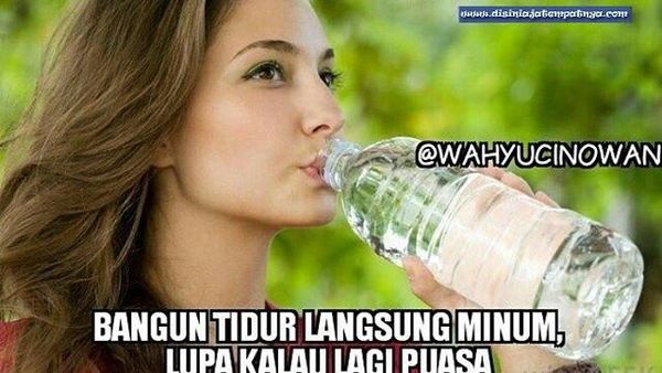 10 Meme Kocak Soal Puasa Ini Bikin Ngakak di Hari Pertama Puasa