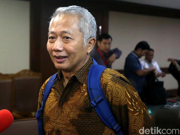 Eks Dirjen Hubla Divonis 5 Tahun Bui