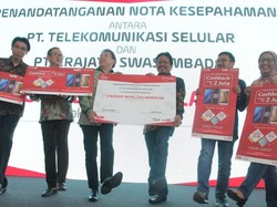 Telkomsel Gaet Erajaya Dorong Penetrasi Smartphone