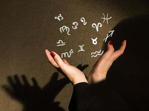 8 Zodiak yang Sulit Jatuh Cinta dan Hatinya Sulit Ditaklukkan 8 Zodiak yang Sulit Jatuh Cinta dan Hatinya Sulit Ditaklukkan