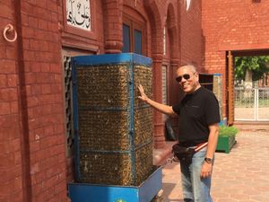 Cerita AC Jerami yang Menyejukkan Puasa di India