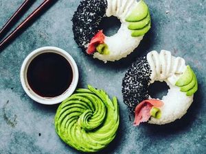 Donat Sushi hingga Sushi Piramida, Sushi Cantik yang Hits Tahun 2018 Donat Sushi hingga Sushi Piramida, Sushi Cantik yang Hits Tahun 2018