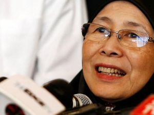 Istri Anwar Ibrahim: Awalnya Janggal Memaafkan Mahathir
