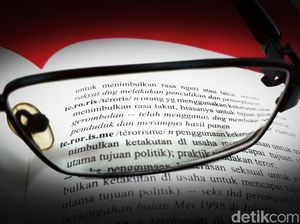 Polemik Definisi Terorisme Pemerintah Vs DPR Polemik Definisi Terorisme Pemerintah Vs DPR