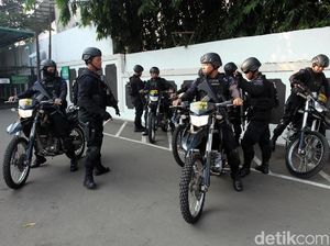 Foto: Pengamanan Diperketat di Sidang Tuntutan Aman Abdurrahman Foto: Pengamanan Diperketat di Sidang Tuntutan Aman Abdurrahman