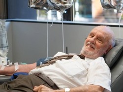 Cerita Kakek Selamatkan Lebih dari 2 Juta Bayi dengan Darahnya