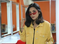 Pengeluaran Dinda Kirana Masih Diatur oleh Sang Bunda
