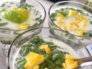 Segar Dingin! Es Cendol Tape, Nangka dan Durian Pilihan Buat Berbuka Netizen Segar Dingin! Es Cendol Tape, Nangka dan Durian Pilihan Buat Berbuka Netizen