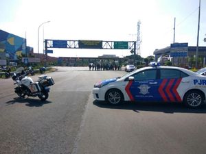 Sempat Ditutup 2,5 Jam, Tol Sidoarjo yang Diancam Bom Dibuka