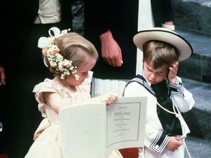 Gaya Menggemaskan Page Boy dan Bridesmaid di Royal Wedding Seluruh Dunia