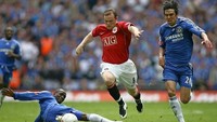 Wayne Rooney. Media Inggris The Sun mengklaim eks kapten MU ini pernah berhubungan di luar nikah dengan setidaknya empat perempuan, termasuk skandal threesome saat Coleen sang istri sedang hamil. Foto: Adrian Dennis/AFP