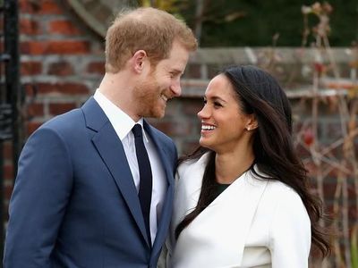 Antusias Warga Inggris di #RoyalWedding Harry-Meghan Markle