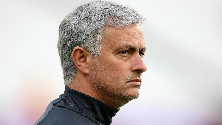 Suasana MU Boleh Negatif di Pramusim, tapi Mourinho Mampu Membalikkannya Suasana MU Boleh Negatif di Pramusim, tapi Mourinho Mampu Membalikkannya