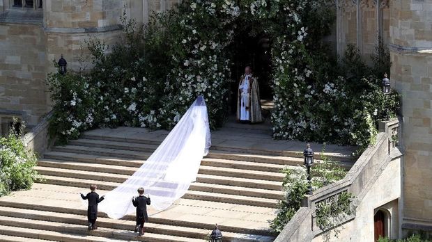 Gaun Pengantin Meghan Markle Rancangan Givenchy