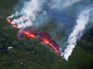 Ngeri! Saat Gunung Kilauea Hawaii Muntahkan Lava