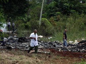 Kotak Hitam Pesawat yang Jatuh di Havana Ditemukan Kotak Hitam Pesawat yang Jatuh di Havana Ditemukan