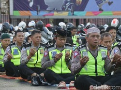 Polda Metro Gelar Zikir Doakan Anggota Polri yang Gugur karena Bom