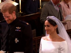 Sah! Pangeran Harry dan Meghan Markle Resmi Jadi Suami Istri