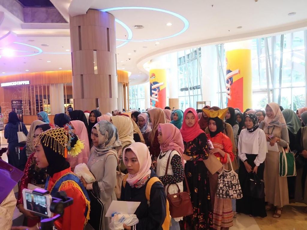 Ratusan Hijabers Antre Sejak Pagi di Audisi Sunsilk Hijab Hunt Jakarta