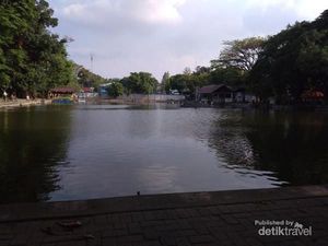 Ngabuburit di Solo, Pernah ke Taman Balekambang?