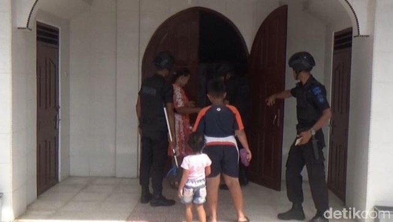 Cegah Teror, Polisi di Aceh Sterilisasi Gereja Sebelum Jemaat Masuk