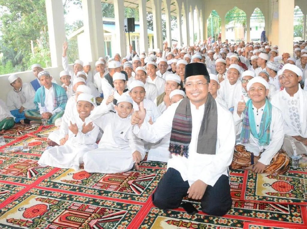 Dengan Pancasila, MPR Yakin Santri Bisa Tangkal Paham Radikal Dengan Pancasila, MPR Yakin Santri Bisa Tangkal Paham Radikal