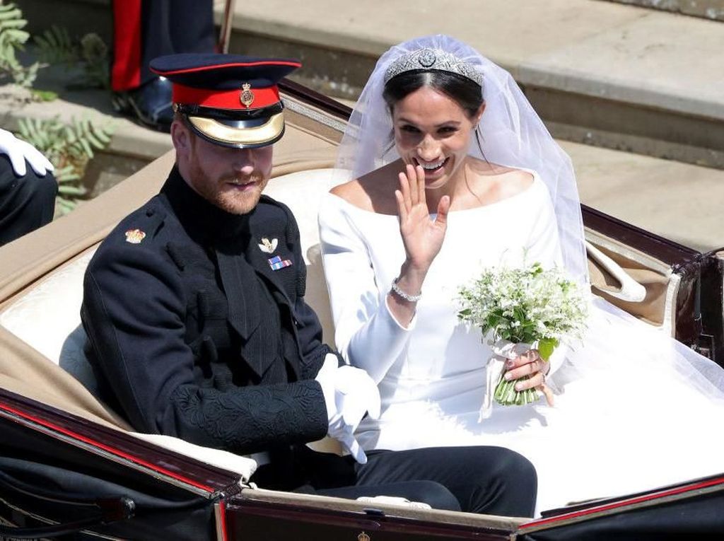 Arti Bahasa Tubuh Pangeran Harry dan Meghan Markle di Pernikahannya Arti Bahasa Tubuh Pangeran Harry dan Meghan Markle di Pernikahannya