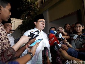 Fadli Heran Situs KPU Jabar Bisa Diretas Fadli Heran Situs KPU Jabar Bisa Diretas