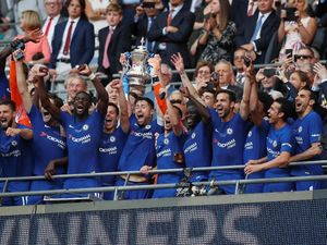 Juara Piala FA, Chelsea Tutup Musim dengan Manis