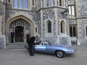 Biar Jadul, Jaguar Pangeran Harry Harganya Rp 7 Miliar