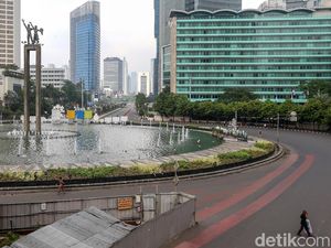 Jakarta Mulai Ditinggal Warganya, Bundaran HI Kosong