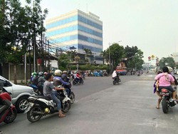 Warga Lega, Akhirnya Lalin di Mampang Kembali Seperti Semula