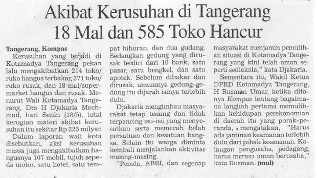 Potongan koran nasional yang menunjukkan kondisi Indonesia ketika Reformasi 98 terjadi