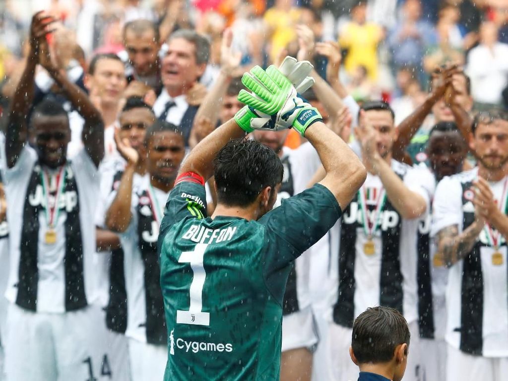 Memang Sudah Saatnya Buffon Tinggalkan Juventus Memang Sudah Saatnya Buffon Tinggalkan Juventus
