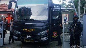Foto: 58 Napiter Dipindahkan dari Nusakambangan